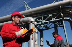 تنفيذ عقود التشغيل والصيانة